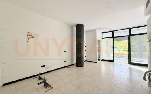 Negozio – ottima visibilità e posizione strategica