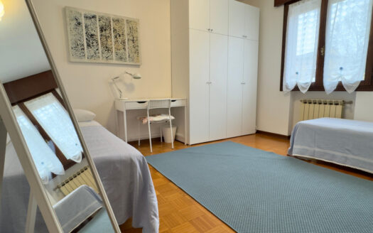 Sarmeola di Rubano: stanza matrimoniale in affitto