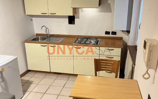 Veronetta- Immobile Soppalcato Per Investimento