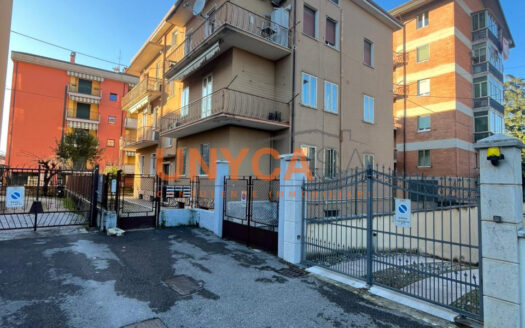 BORGO VENEZIA Appartamento libero da fine febbraio