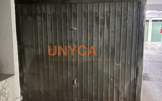 SAN MICHELE EXTRA garage in vendita