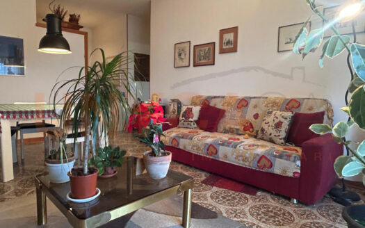 Vendita appartamento Sant’Agostino 2 camere piano 5