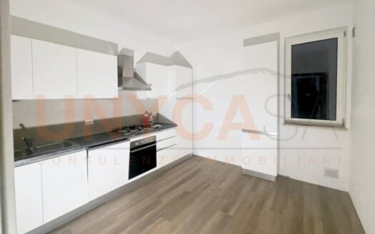 Tricamere ristrutturato