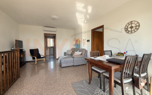 Bicamere con taverna e ingresso indipendente