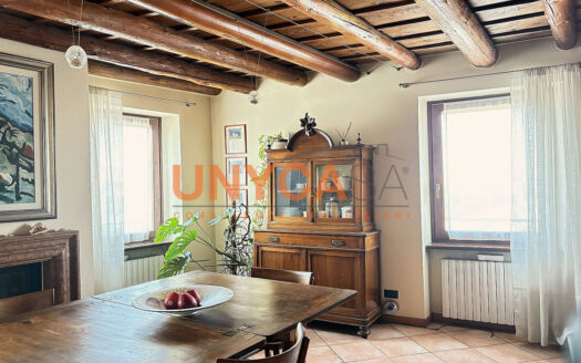Grazioso Appartamento Pentalocale in Vendita a San Michele, Verona