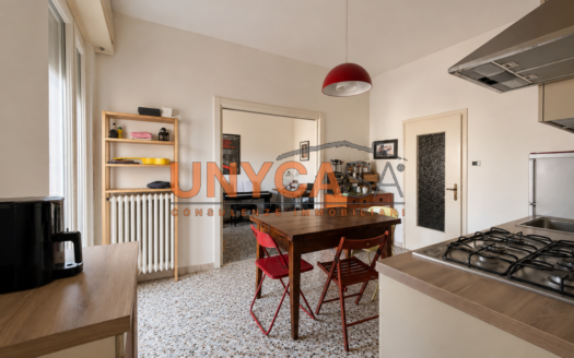 Appartamento Trilocale Con Garage